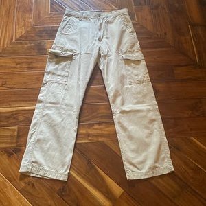 VINTAGE LEVIS CARGOS LOOSE FIT 34x34